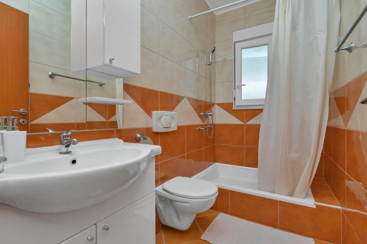 Juric Apartman *