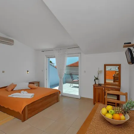 Villa Juric Baska Voda Room photo